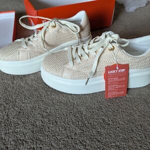 Women's Cream Platform Sneakers